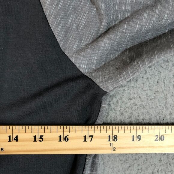 Under Armour Sweater Womens Medium Gray 1/2 Zip Fitted Logo Coldgear Pullover - Picture 6 of 7